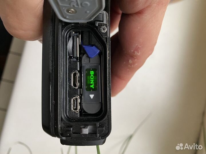 Видеокамера Sony HDR-GW66