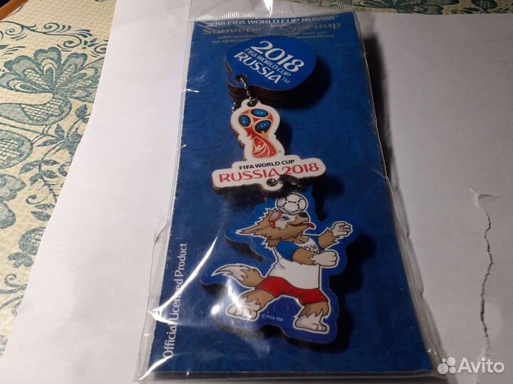 Брелок на присоске