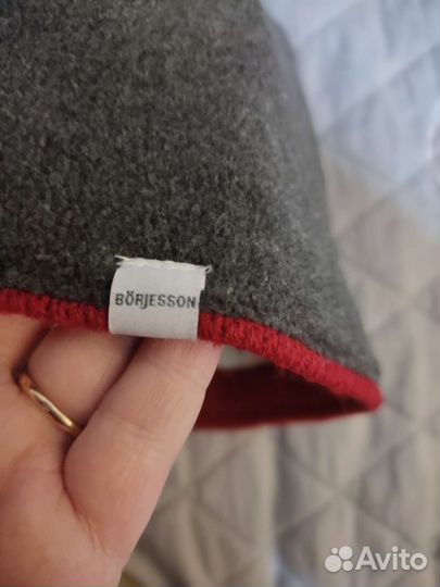 Шапка прямиком из Швеции