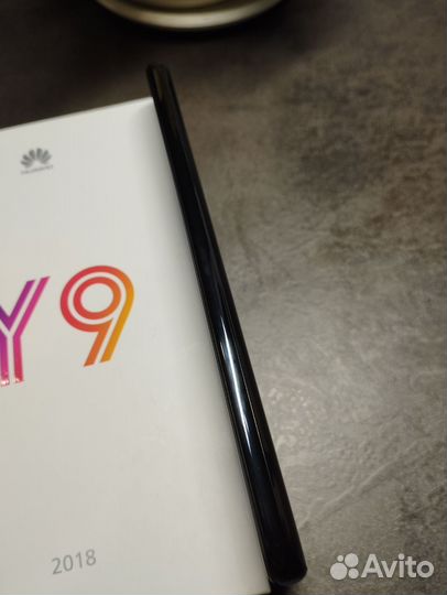 Huawei y9s 4/128gb