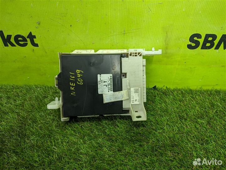 Блок предохранителей Toyota Corolla Fielder NRE161