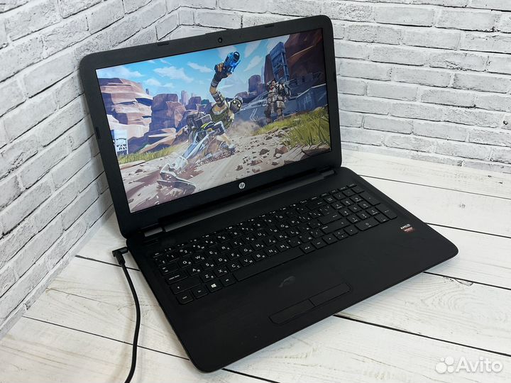 Игровой ноутбук HP A10/2видеокарты/8gb/SSD