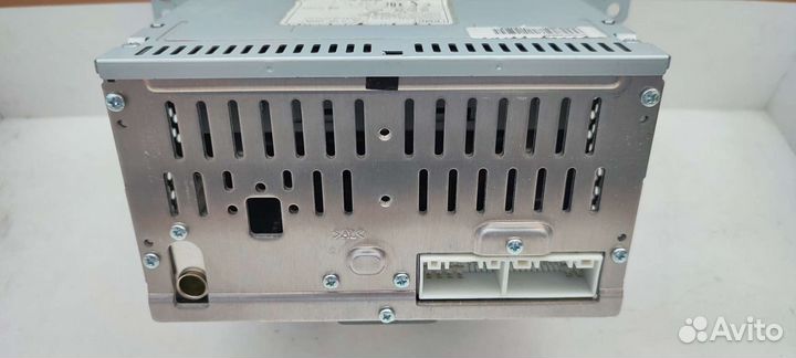 Штатная магнитола Кия Рио 3 рестайлинг без рамки