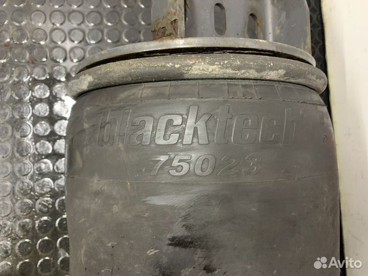 7421978494 Подушка пневмоподвески задняя