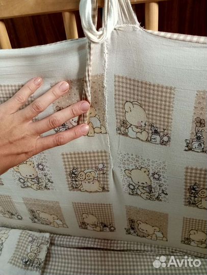 Бортики и комплект в детскую кроватку