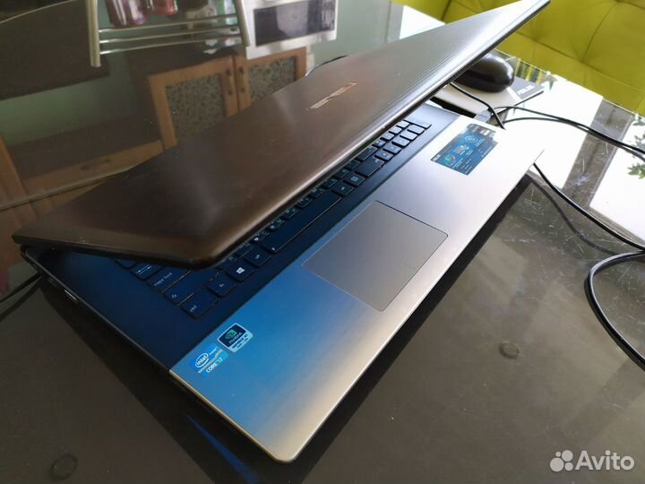Ноутбук asus. i7, 8GB, 1Tb