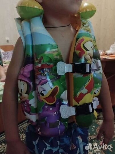 Детский надувной жилет