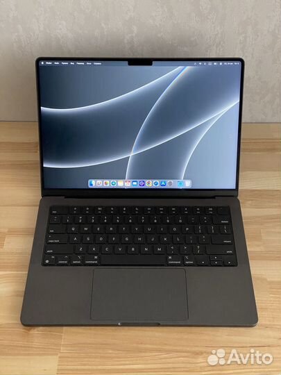 Macbook pro 14 M3 pro 18/512gb