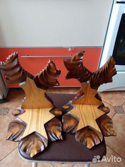 Полки новые настенные для цветов