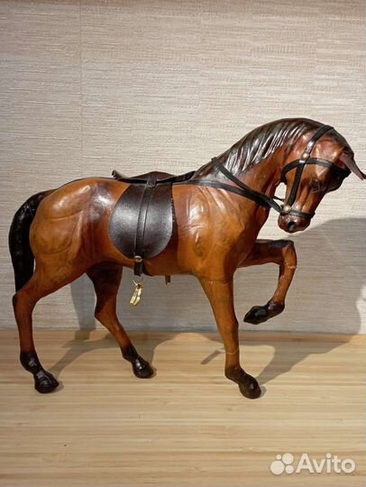 Фигурки животных (натуральная кожа). Индия