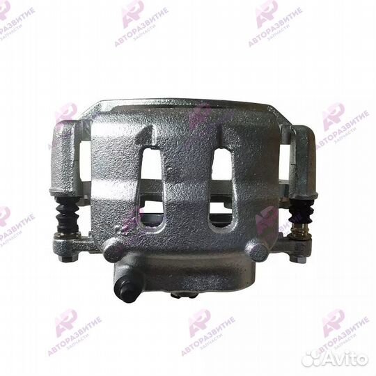 Суппорт Nissan Terrano передний левый / Ниссан