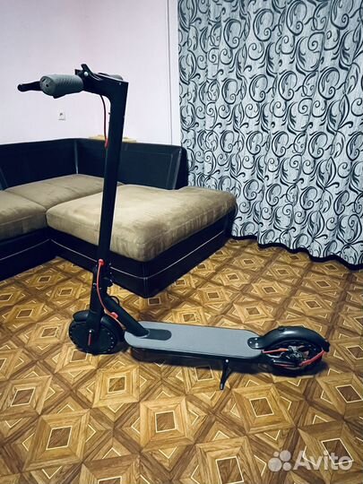 Самокат взрослый электрический