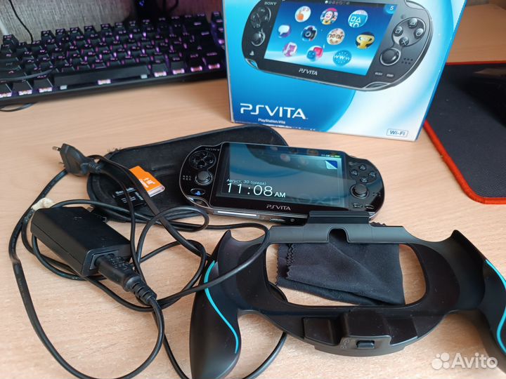 Sone playstation Vita PCH-1006 Crystal Black