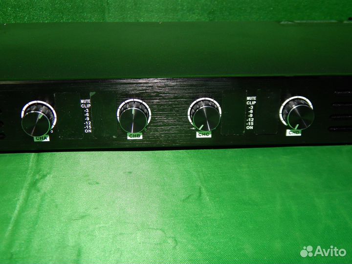 Усилитель класса D JBL-X6 DSP