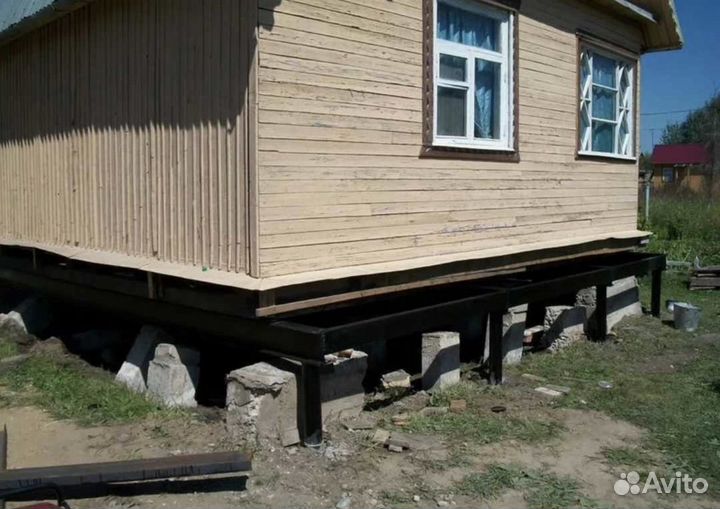 Замена венцов ремонт фундамента подъём дома