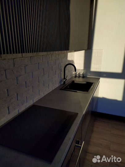 Кухня прямая стильная на заказ