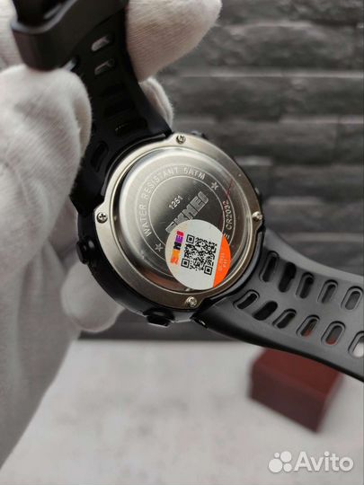 Неубиваемые часы