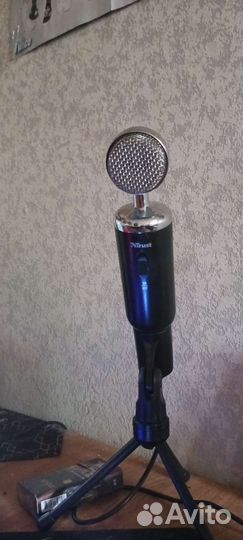 Микрофон студийный