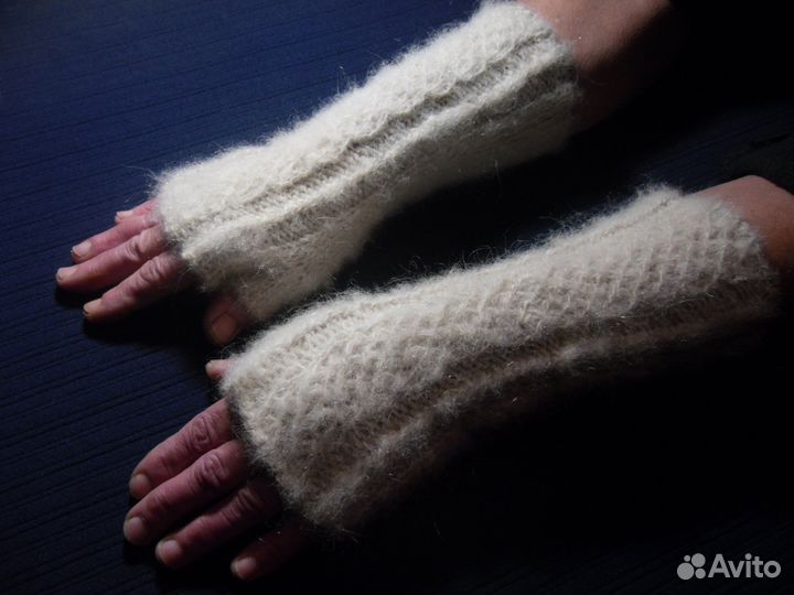 Митенки женские из собачьей шерсти Метелица