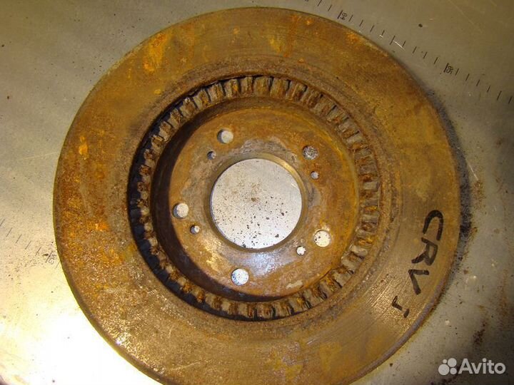 Передний тормозной диск Honda crv 99г