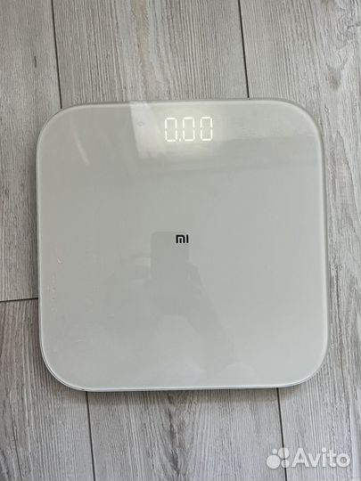 Весы напольные электронные