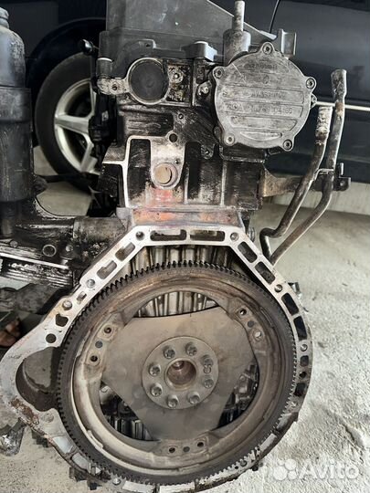 Двигатель на мерседес M271.946