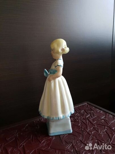 Винтажная статуэтка, Royal Worcester