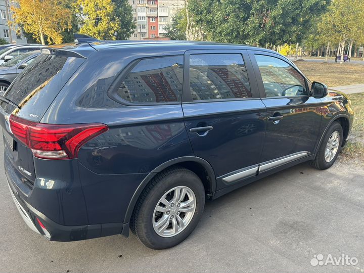 Mitsubishi Outlander 2.0 CVT, 2018, 72 000 км