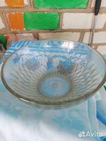 Селедочницы и салатницы