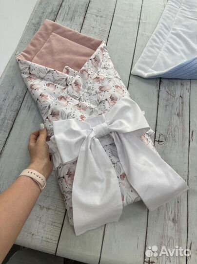 Комплект в кроватку. На выписку