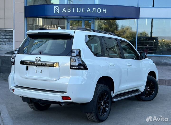 Toyota Land Cruiser Prado 2.8 AT, 2022, 32 км