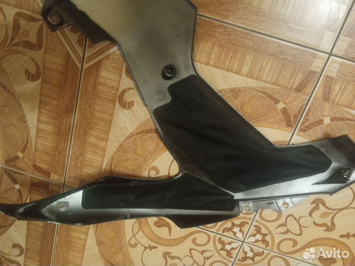 Плуг нa yamaha R1 04-06