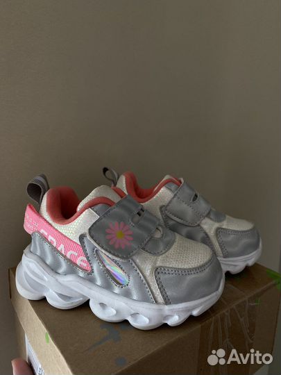 Кроссовки для девочки 21 размер