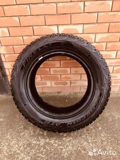 Pirelli Scorpion 325/55 R22