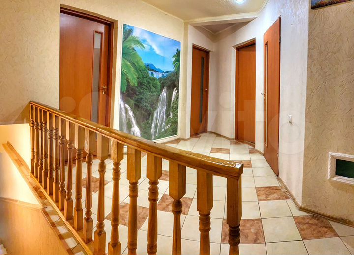 Дом 245 м² на участке 2,3 сот.