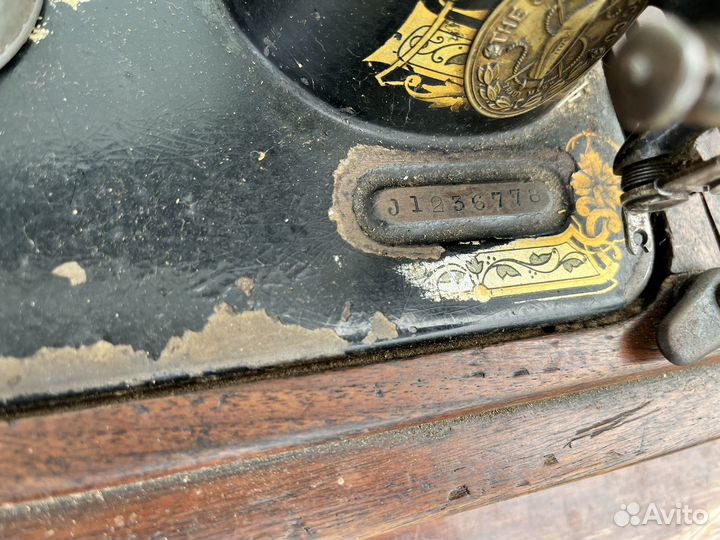 Швейная машинка