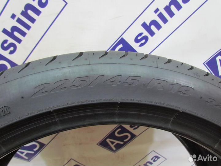 Pirelli P Zero 225/45 R19 102Q