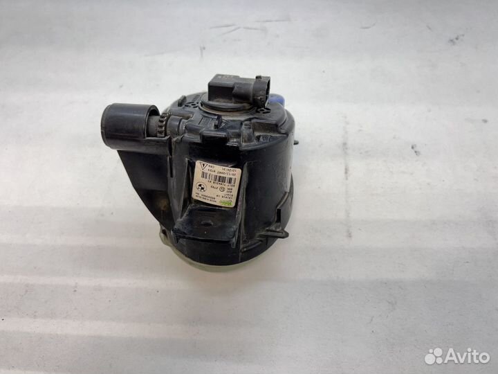 Оригинальная птф правая BMW E70, E83, E84