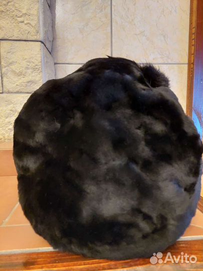 Берет зимний женский