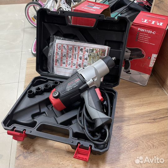 Гайковерт электрический P.I.T. PIW1100-C