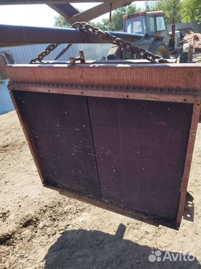 Радиатор охлаждения на к 700