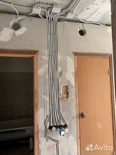 Штробление стен и потолка, проводка