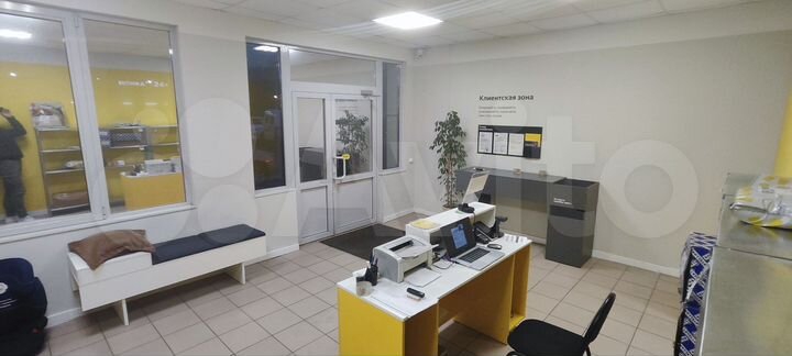Торговая площадь, 42 м²