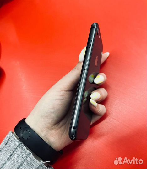 iPhone 8, 256 ГБ