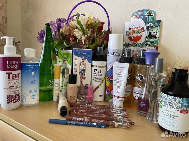 Набор косметики пакетом