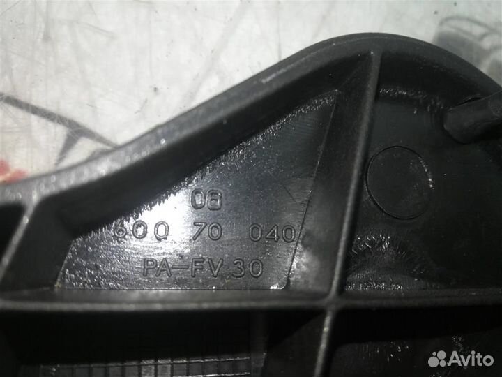 Проставка люка MB Actros 60070040