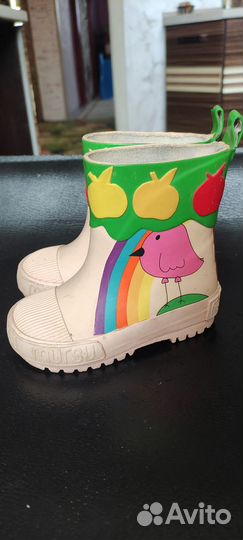 Резиновые сапоги для девочки