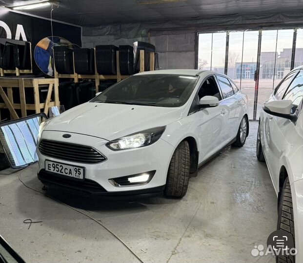 Лобовые стекла на ford 3