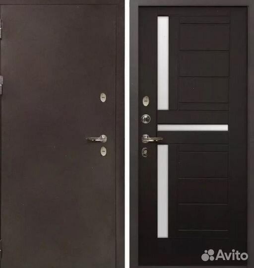 Двери для квартиры с зеркалом