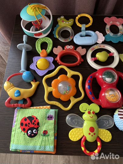 Погремушки пакетом (0+)